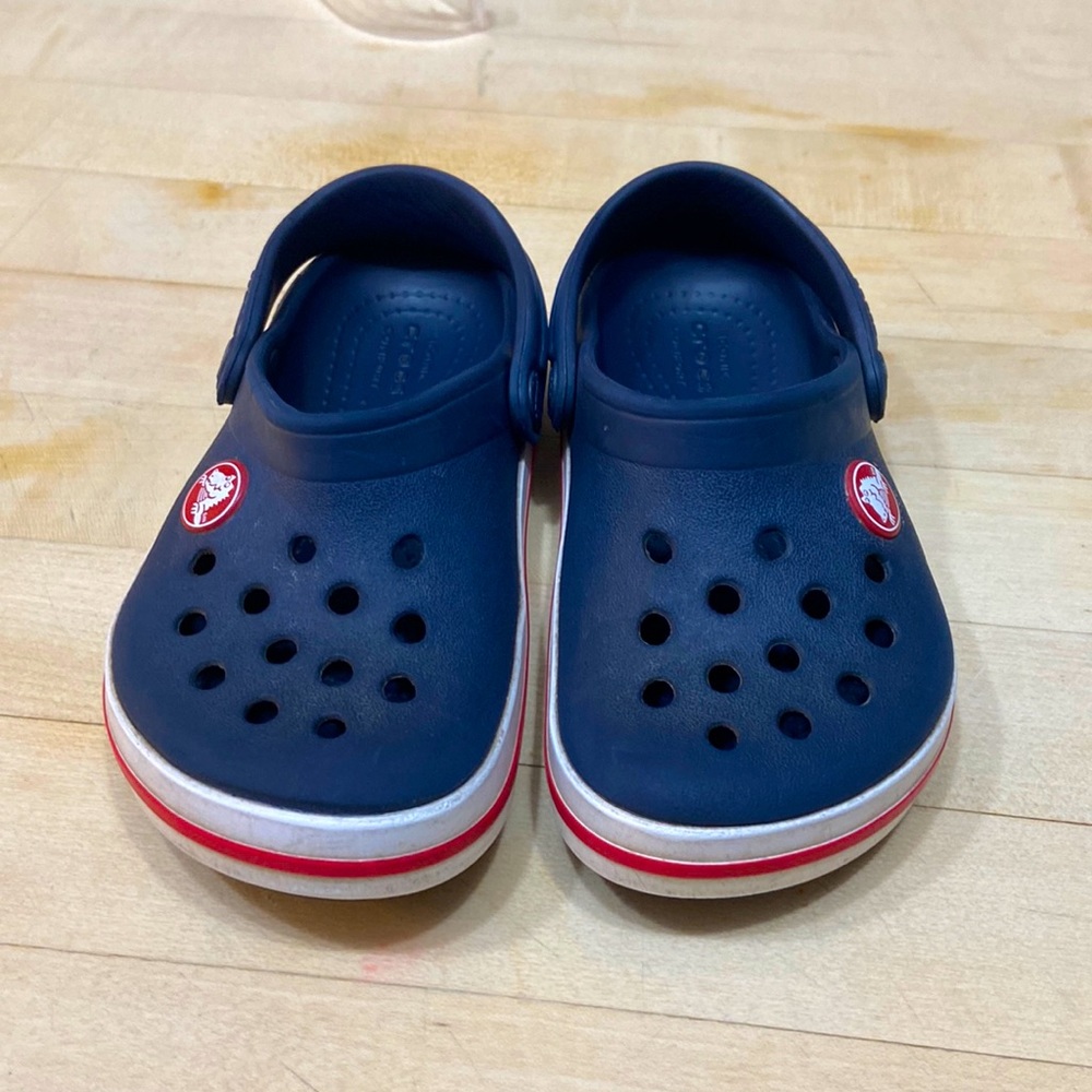 Kids crocs